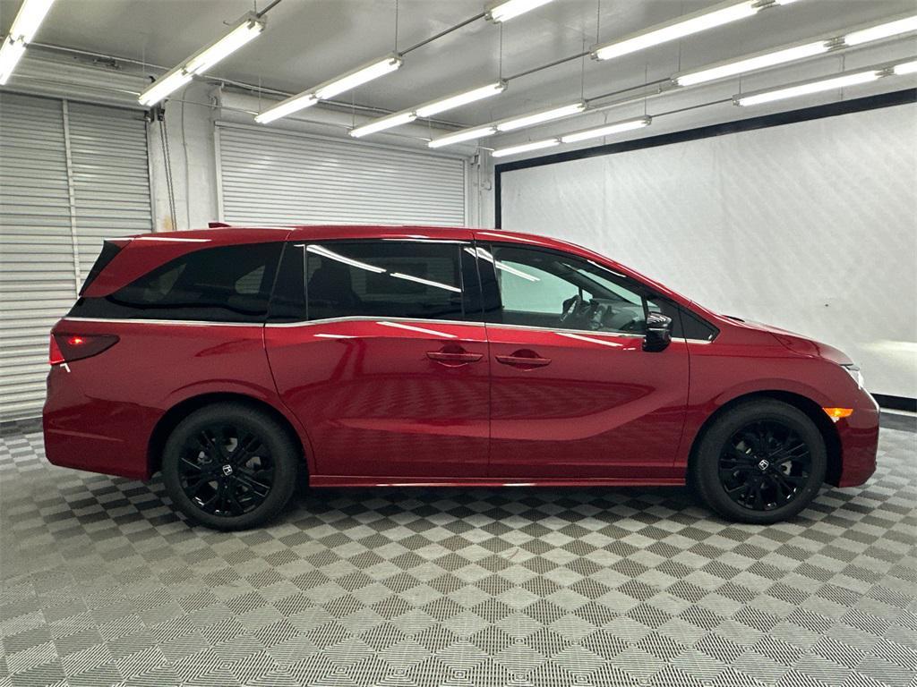 new 2026 Honda Odyssey car, priced at $46,210