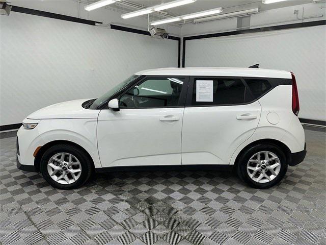 used 2022 Kia Soul car, priced at $14,998