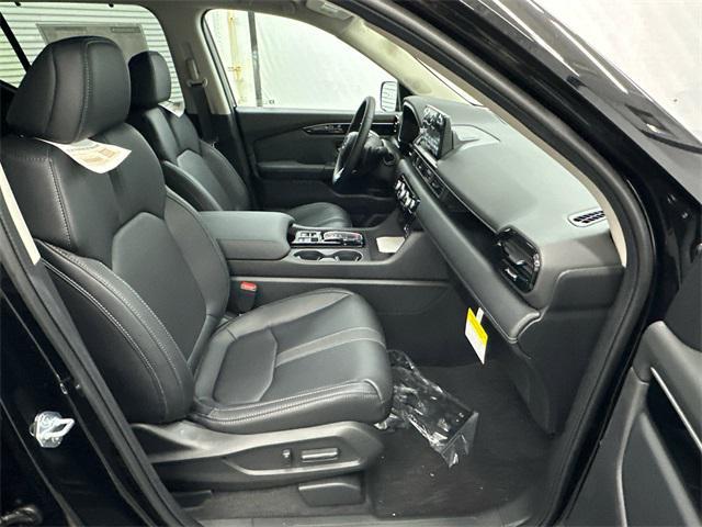 new 2025 Honda Pilot car, priced at $44,950