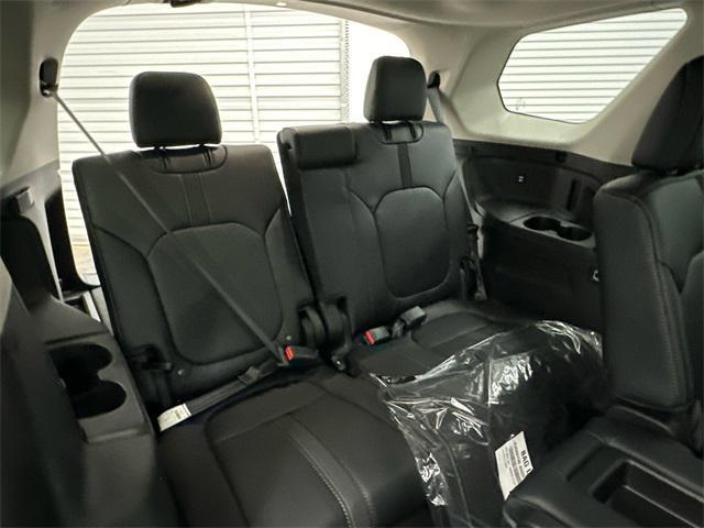 new 2025 Honda Pilot car, priced at $44,950