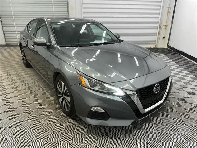 used 2022 Nissan Altima car, priced at $17,999