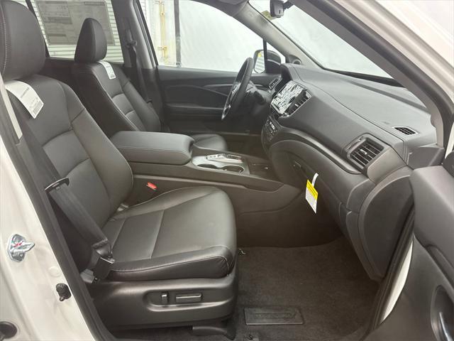 new 2025 Honda Ridgeline car, priced at $45,385