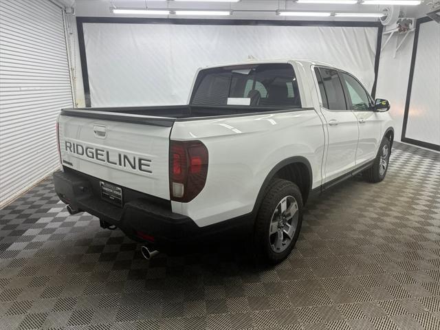 new 2025 Honda Ridgeline car, priced at $45,385