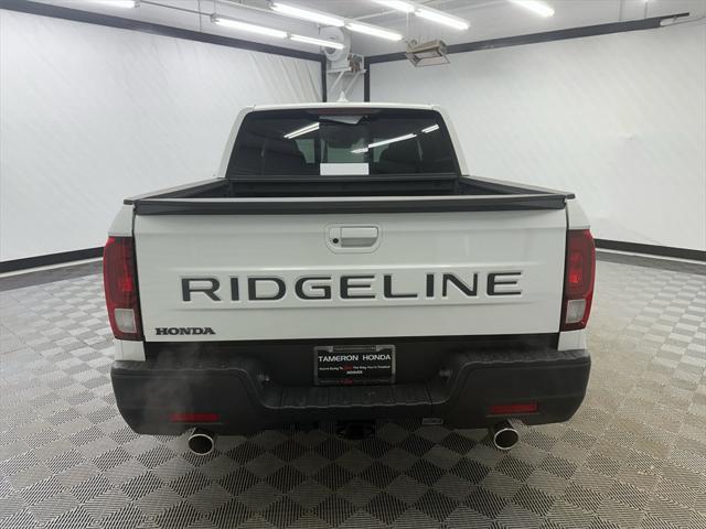 new 2025 Honda Ridgeline car, priced at $45,385