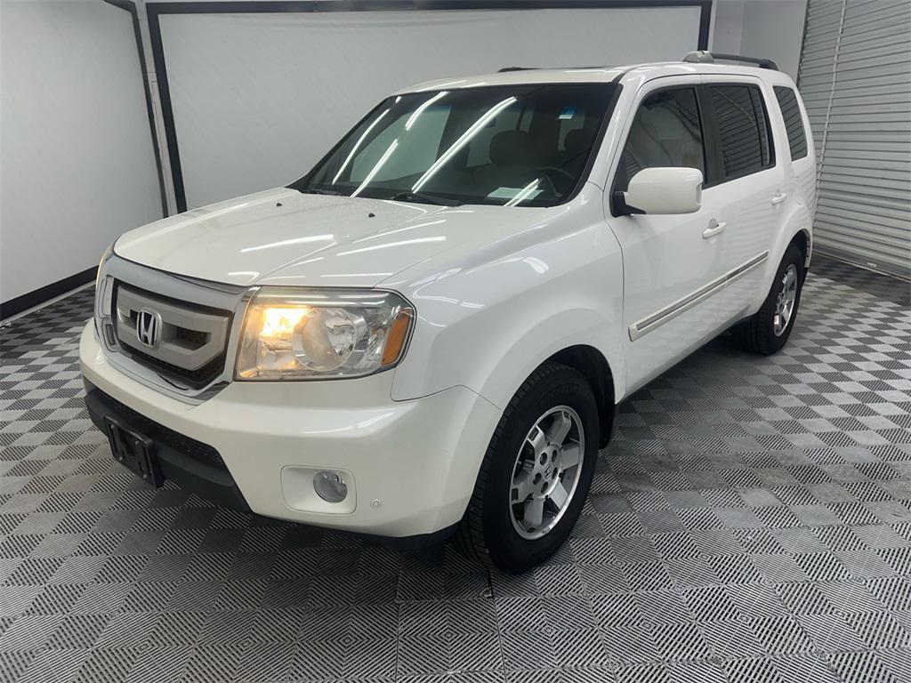 used 2011 Honda Pilot car, priced at $9,766
