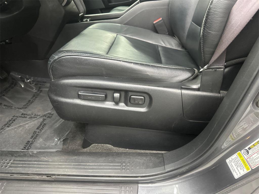 used 2012 Honda Pilot car, priced at $8,995