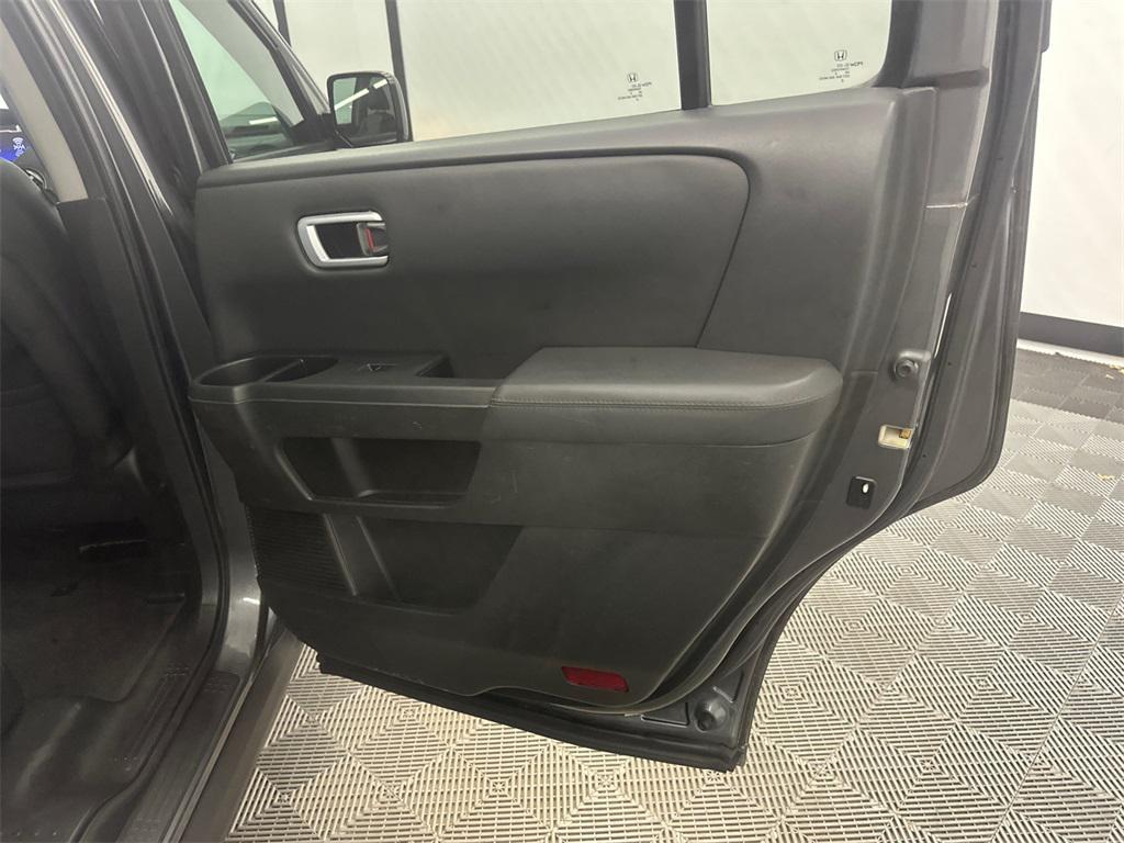 used 2012 Honda Pilot car, priced at $8,995