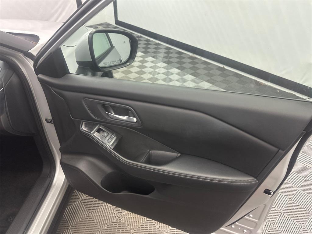 used 2024 Nissan Rogue car, priced at $18,912