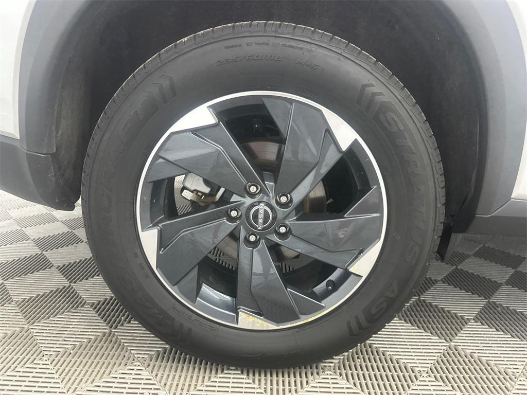 used 2024 Nissan Rogue car, priced at $18,912