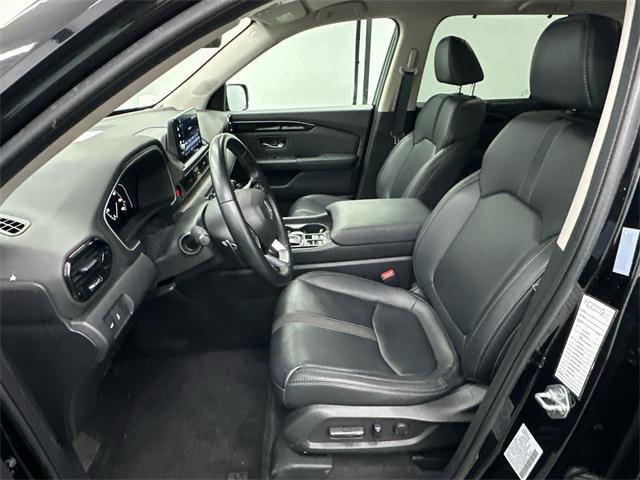 used 2023 Honda Pilot car, priced at $34,868