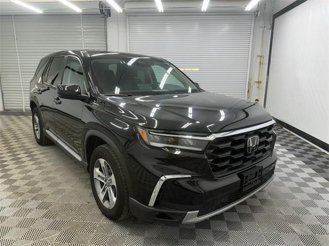 used 2023 Honda Pilot car, priced at $34,868