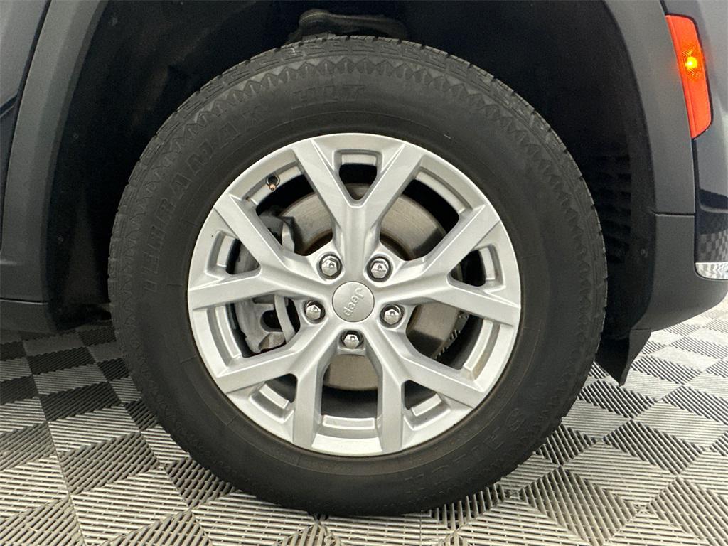 used 2023 Jeep Grand Cherokee L car, priced at $26,815
