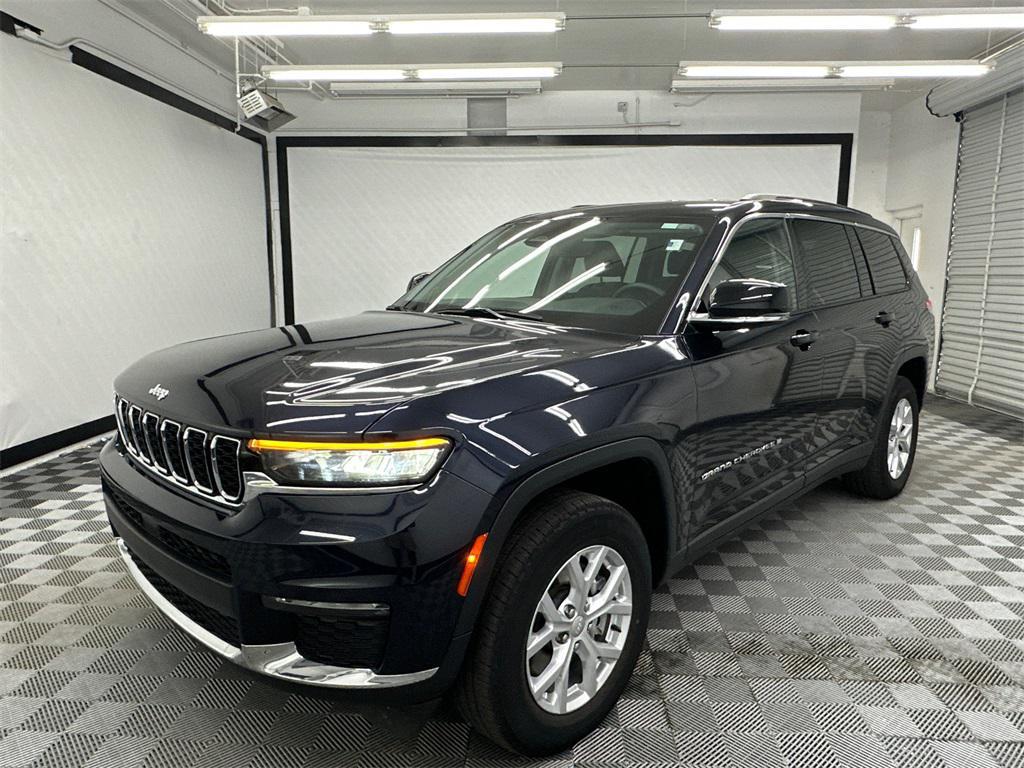 used 2023 Jeep Grand Cherokee L car, priced at $26,925