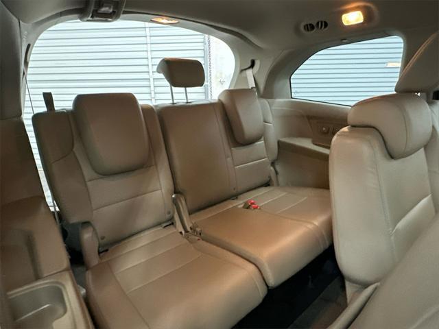 used 2013 Honda Odyssey car, priced at $9,995