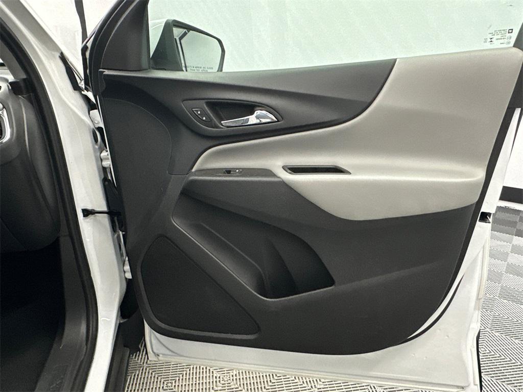 used 2023 Chevrolet Equinox car, priced at $19,763