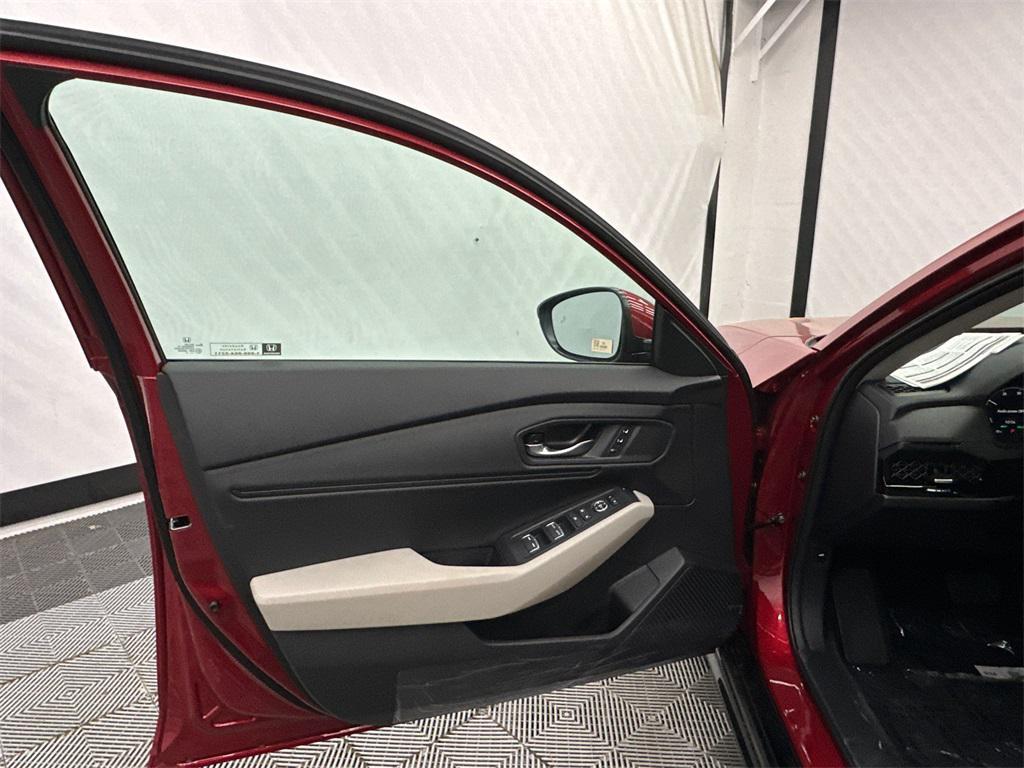 new 2025 Honda Accord Hybrid car, priced at $36,590