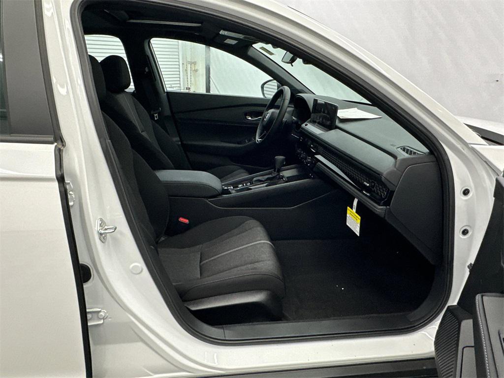 new 2025 Honda Accord Hybrid car, priced at $35,260