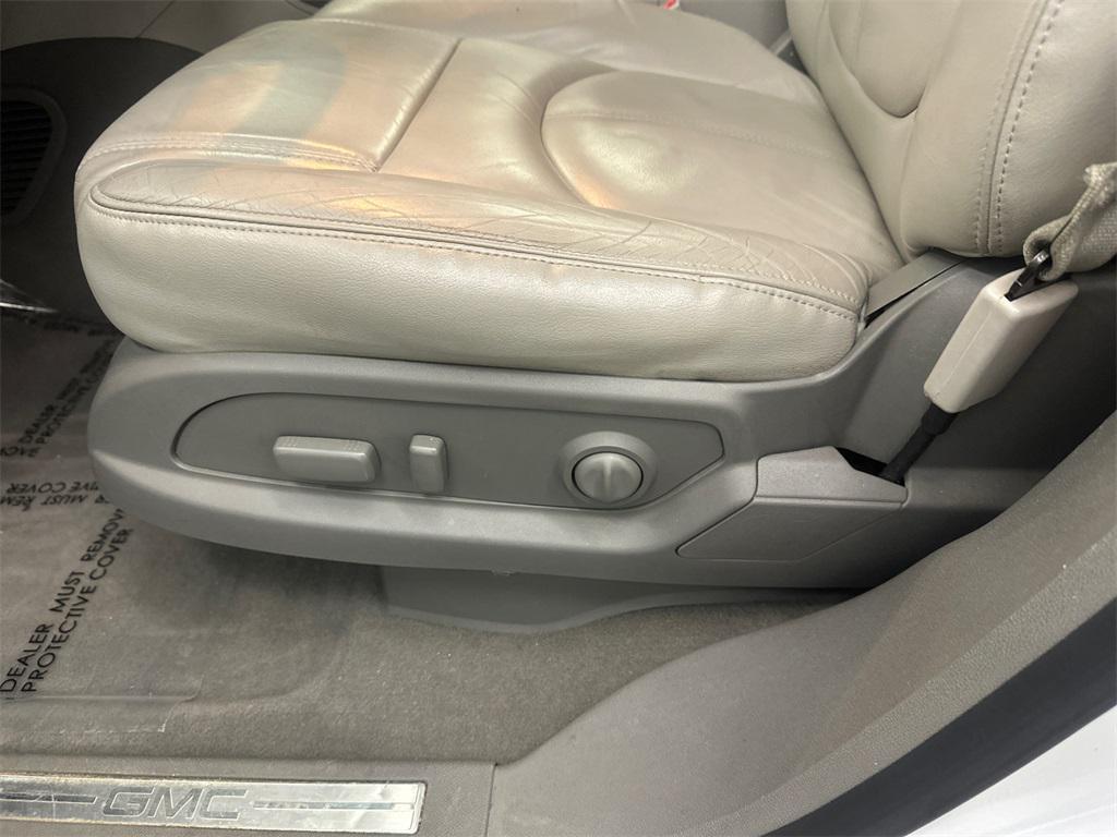 used 2016 GMC Acadia car, priced at $9,995