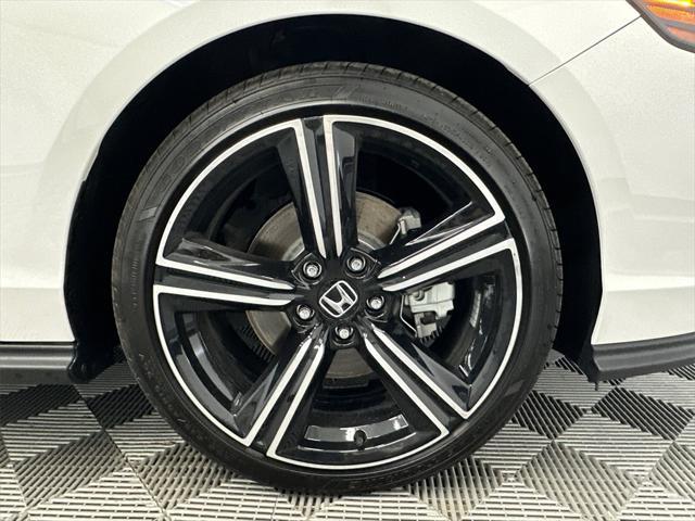 new 2025 Honda Accord Hybrid car, priced at $35,260