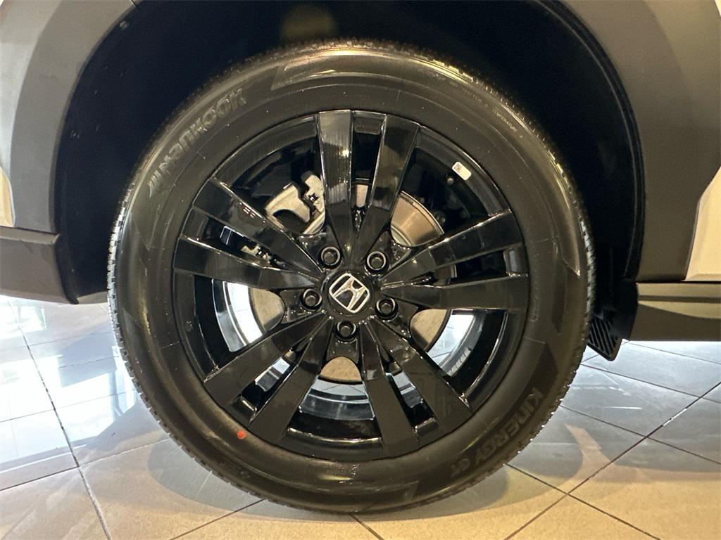 new 2026 Honda HR-V car, priced at $29,905