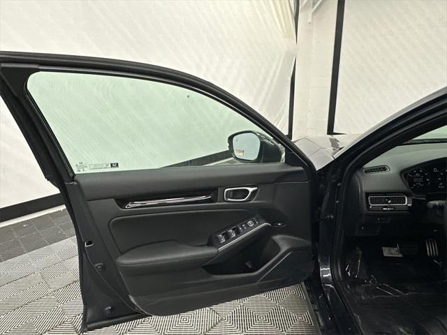 new 2025 Honda Civic Hybrid car, priced at $33,100
