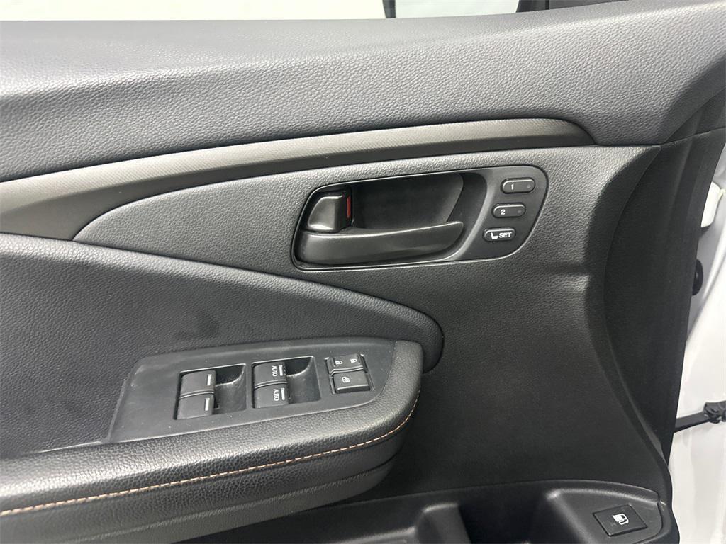 used 2024 Honda Ridgeline car, priced at $33,479