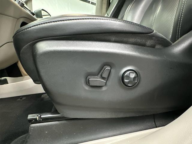 used 2023 Chrysler Pacifica car, priced at $22,517