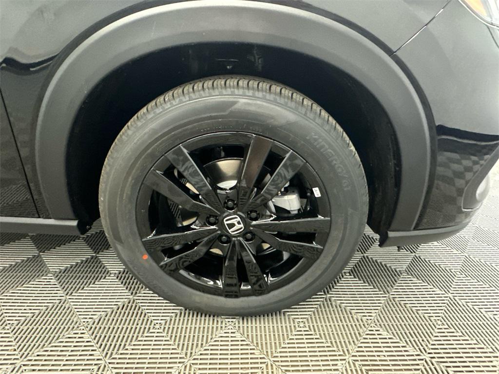 new 2026 Honda HR-V car, priced at $29,450