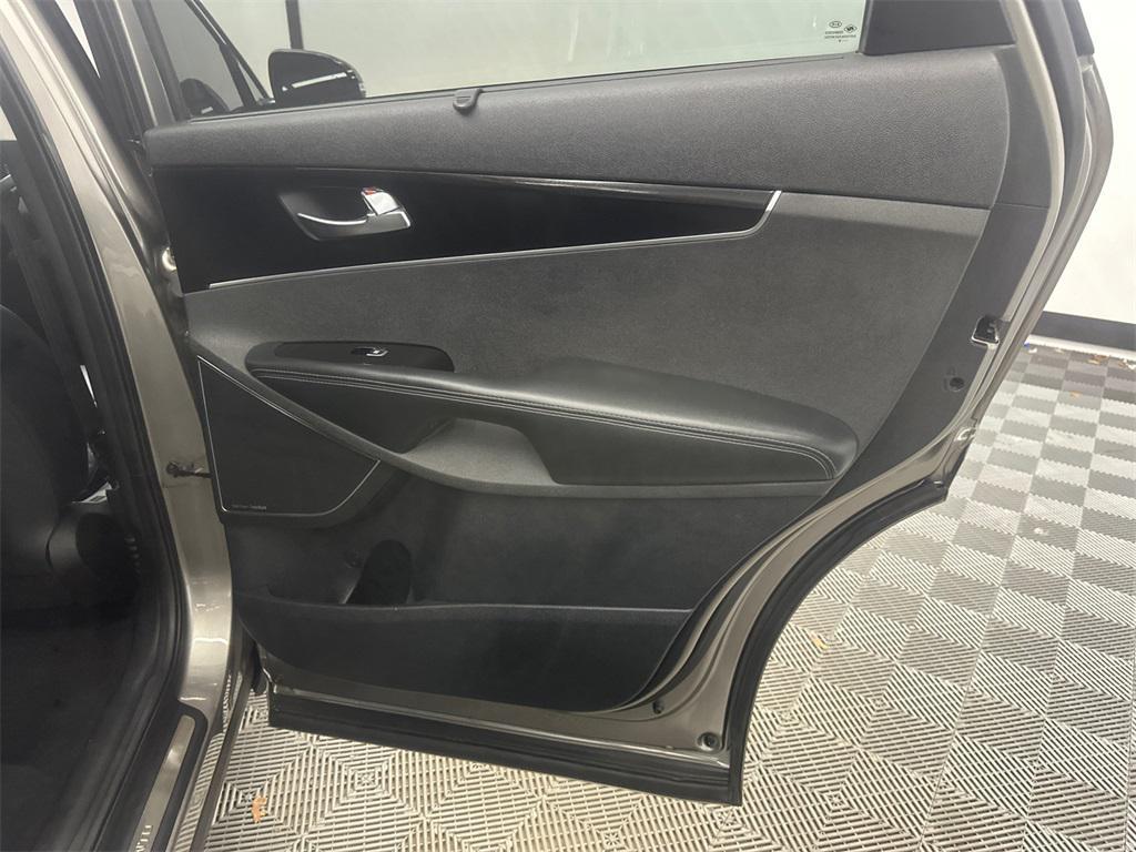 used 2019 Kia Sorento car, priced at $20,683