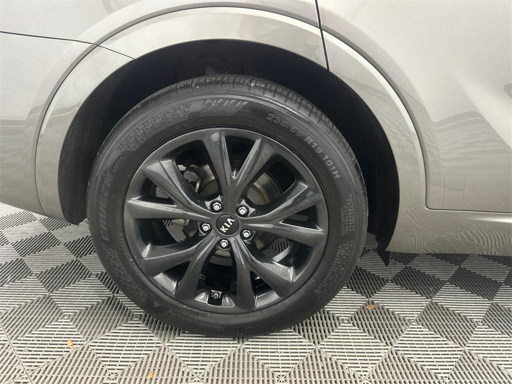 used 2019 Kia Sorento car, priced at $20,683