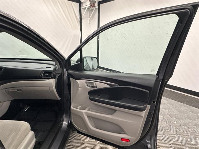 used 2020 Honda Pilot car, priced at $17,999