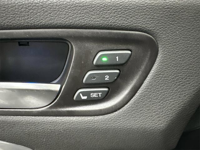 used 2014 Acura MDX car, priced at $9,595