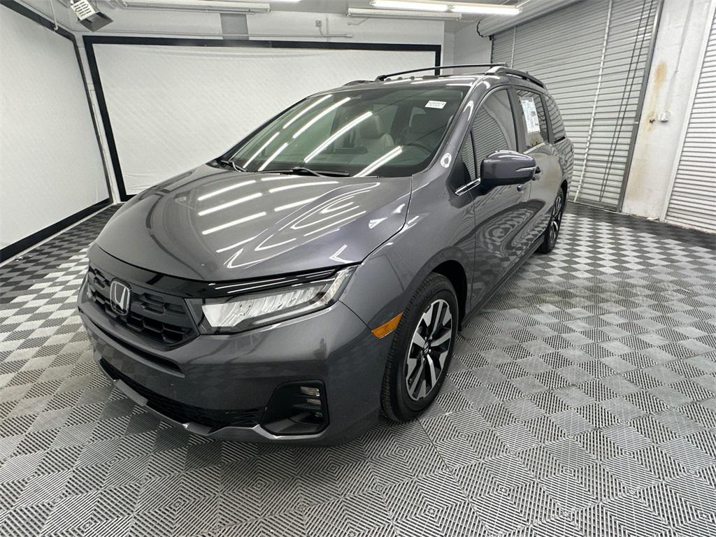 new 2026 Honda Odyssey car, priced at $44,290