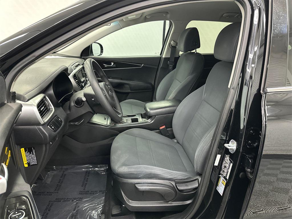 used 2017 Kia Sorento car, priced at $10,995