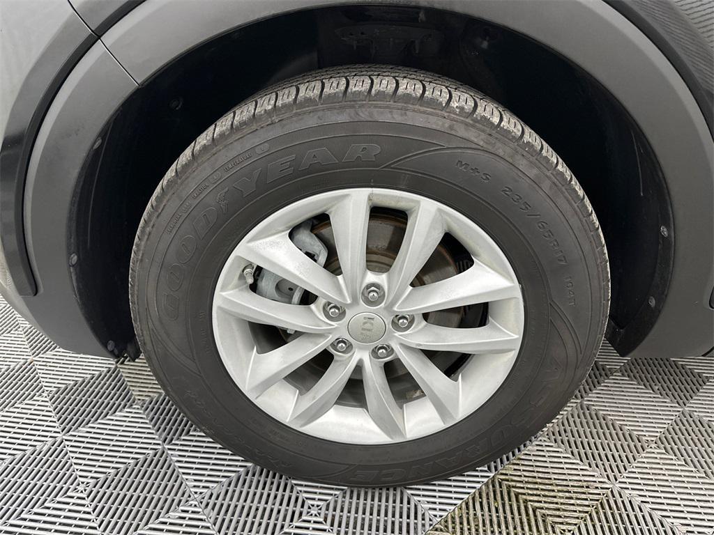 used 2017 Kia Sorento car, priced at $10,995