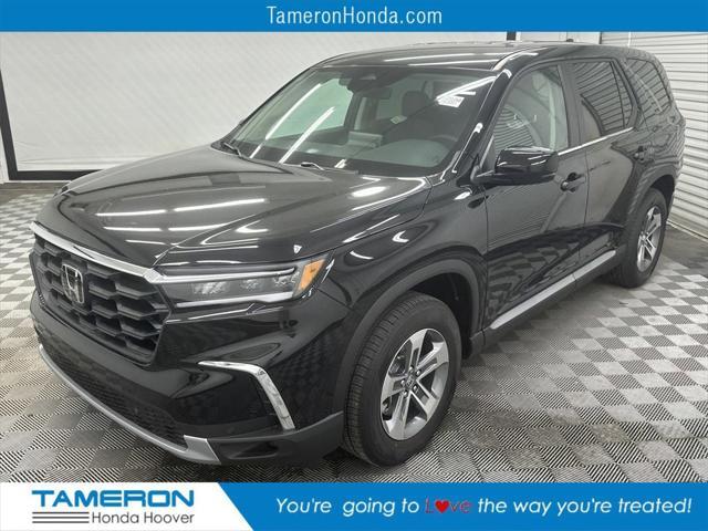 new 2025 Honda Pilot car, priced at $44,950