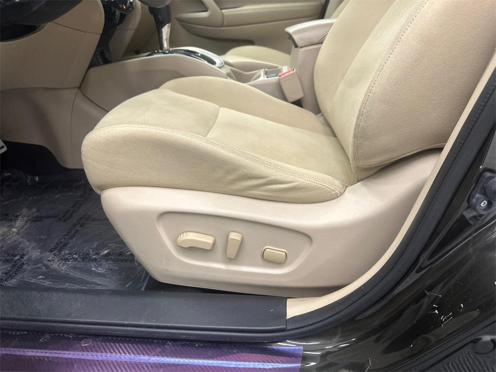 used 2016 Nissan Rogue car, priced at $11,995