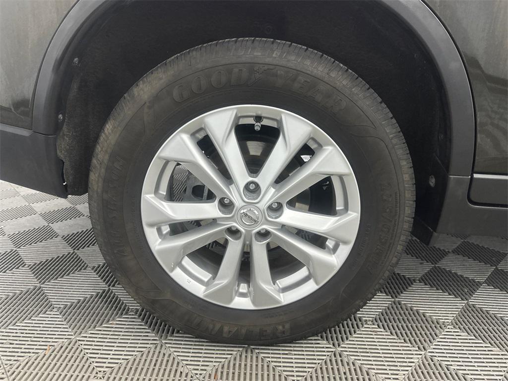 used 2016 Nissan Rogue car, priced at $11,995
