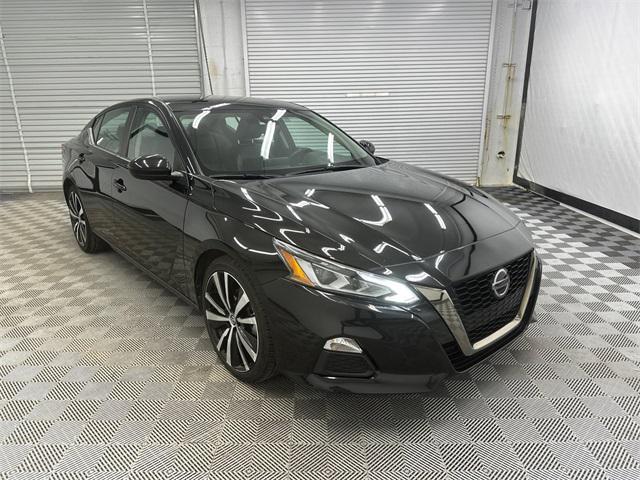 used 2022 Nissan Altima car, priced at $18,999