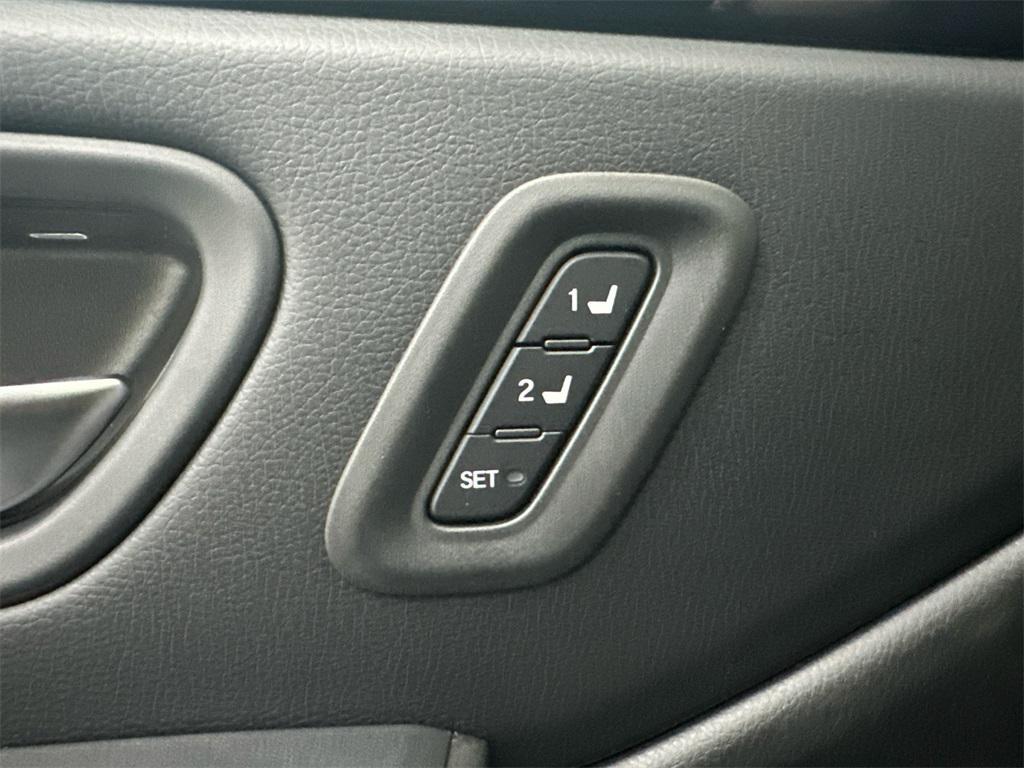 new 2025 Honda Pilot car, priced at $51,825