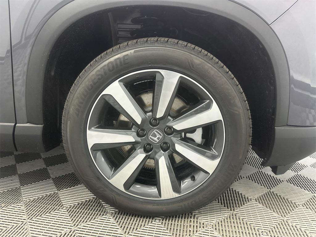 new 2025 Honda Pilot car, priced at $51,825