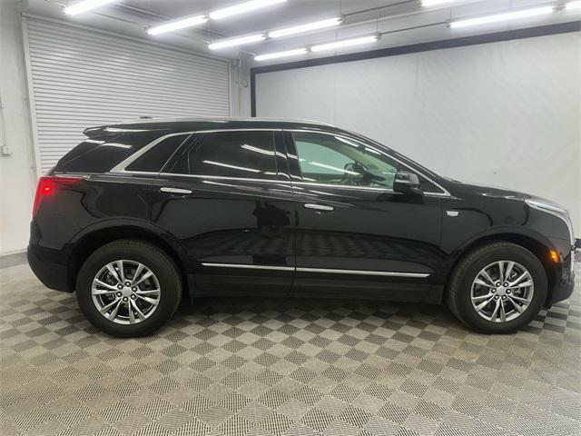 used 2023 Cadillac XT5 car, priced at $27,997