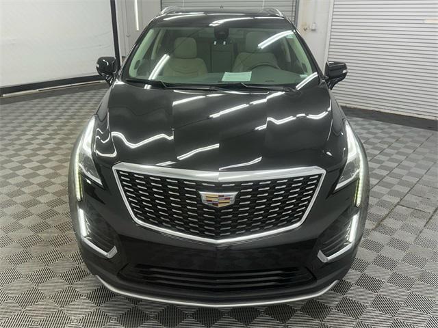 used 2023 Cadillac XT5 car, priced at $27,997