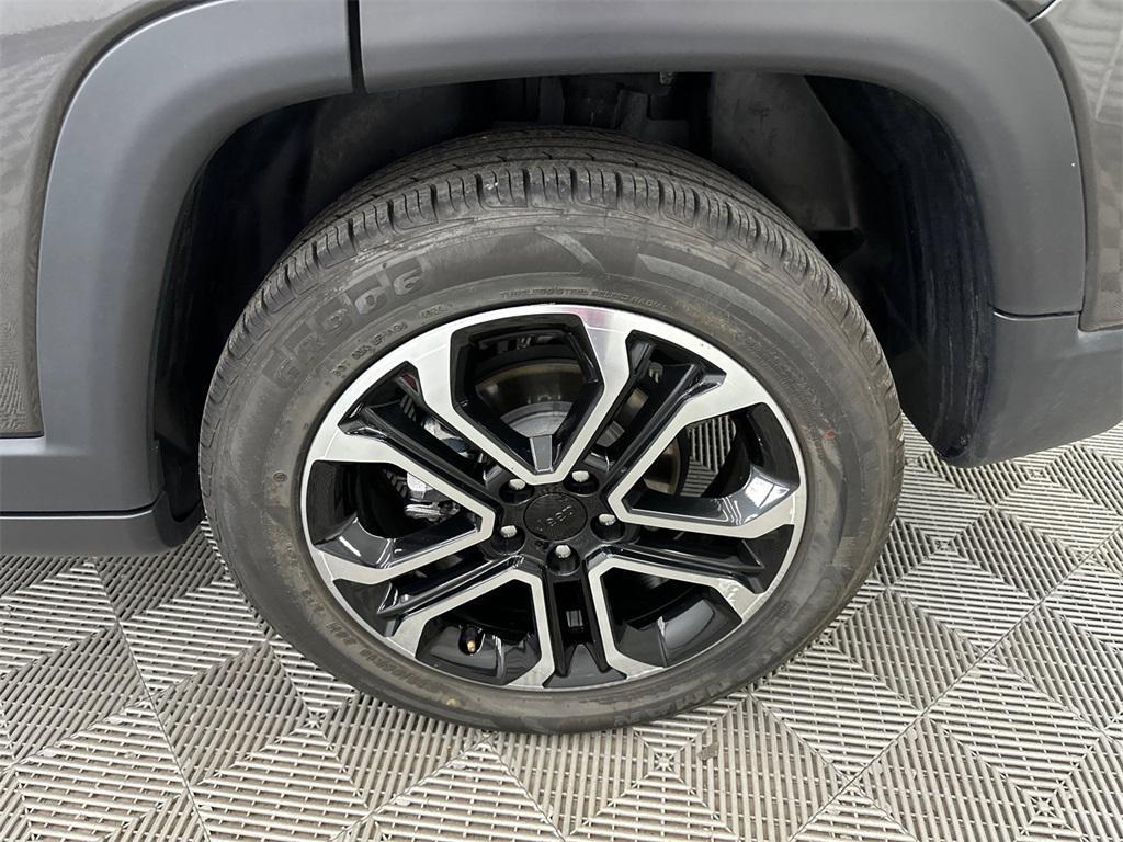 used 2023 Jeep Compass car, priced at $19,012