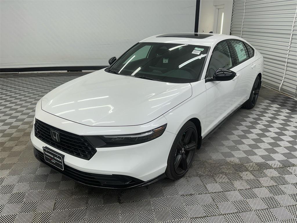 new 2025 Honda Accord Hybrid car, priced at $37,025