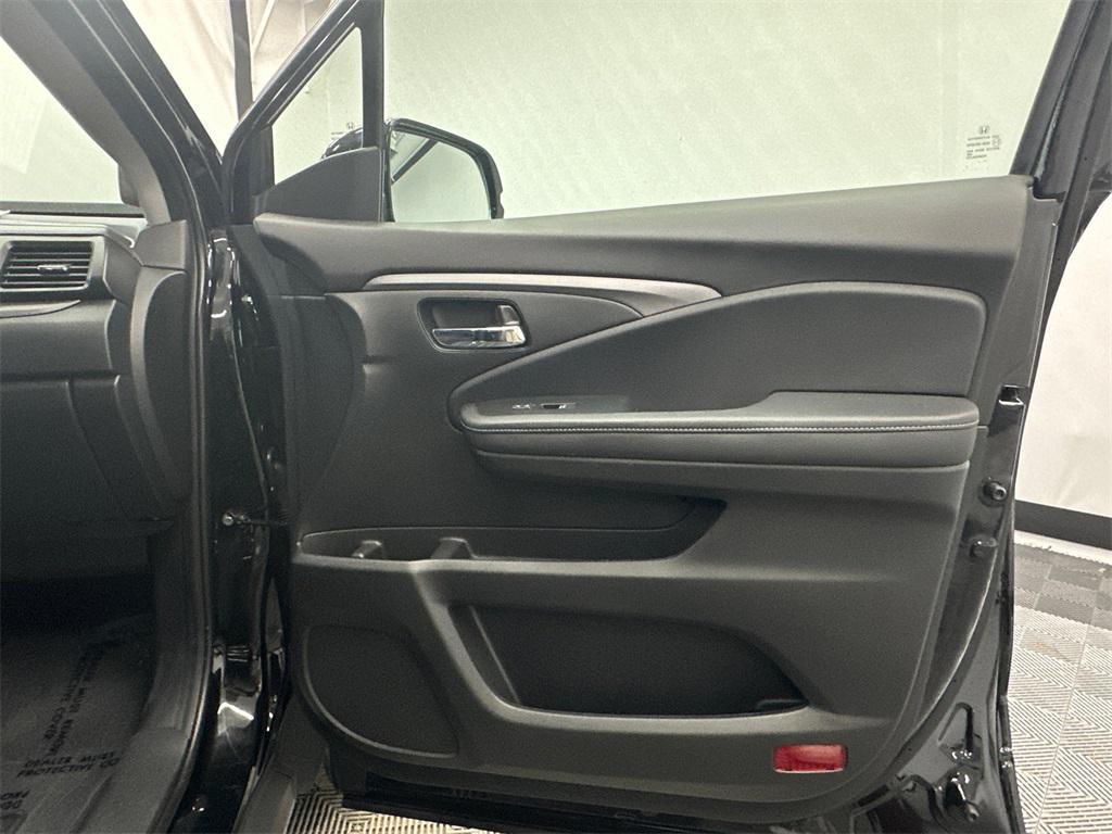 used 2023 Honda Ridgeline car, priced at $31,429