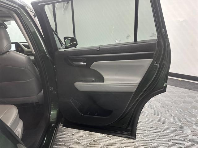 used 2023 Toyota Highlander car, priced at $36,709