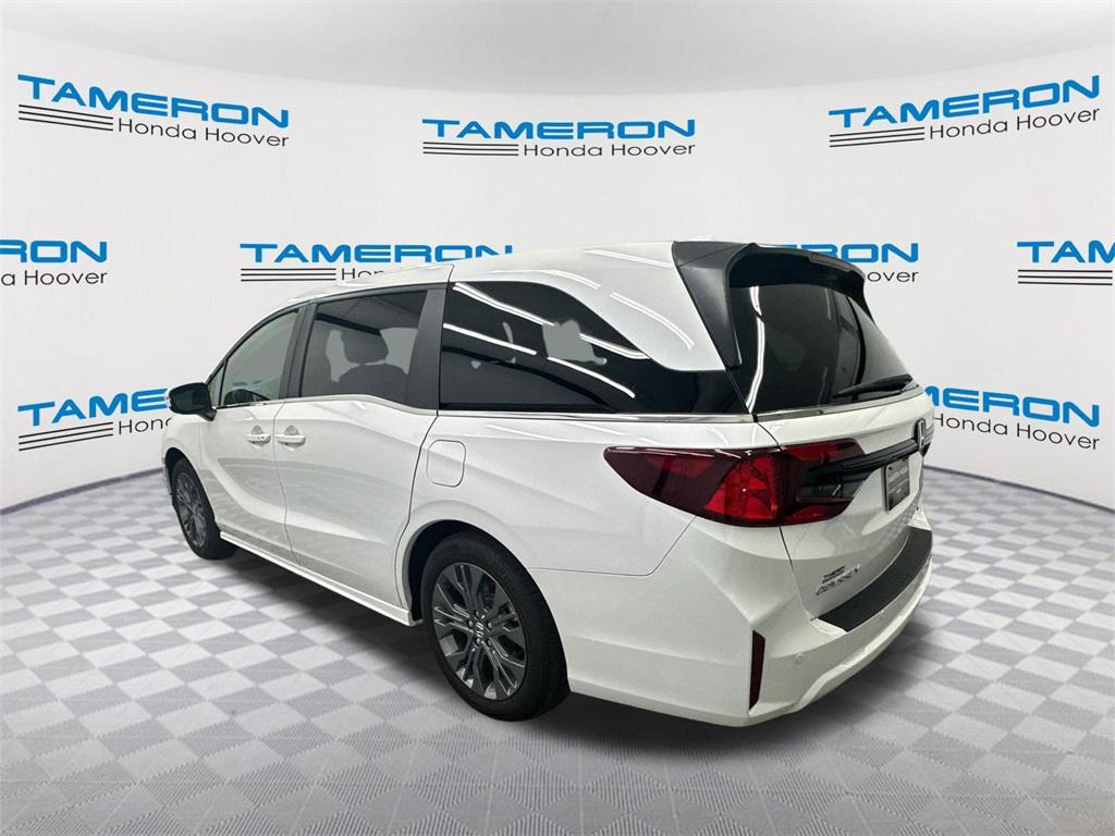 used 2025 Honda Odyssey car, priced at $43,999