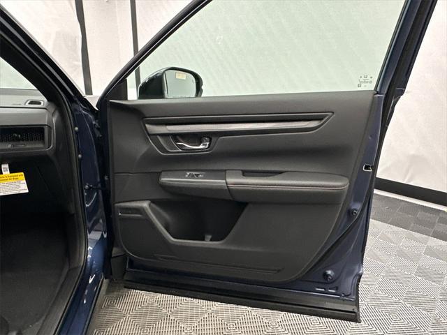 new 2026 Honda CR-V Hybrid car, priced at $40,195