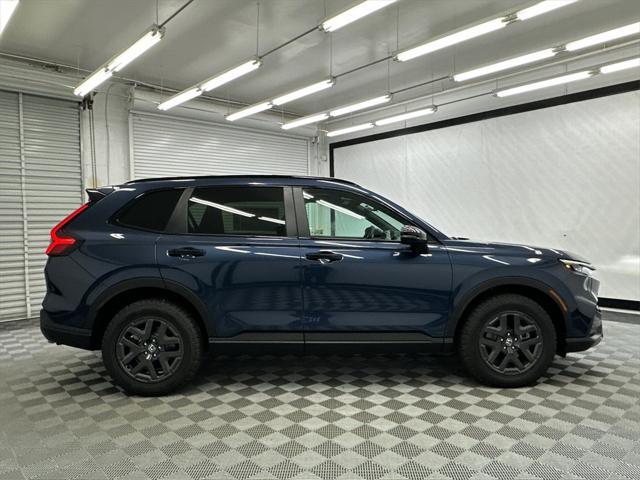 new 2026 Honda CR-V Hybrid car, priced at $40,195